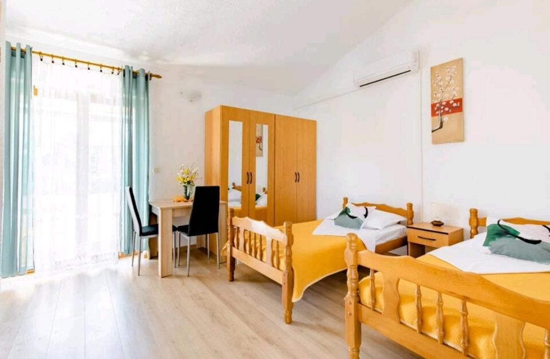 Apartmani Racic Split Exteriör bild